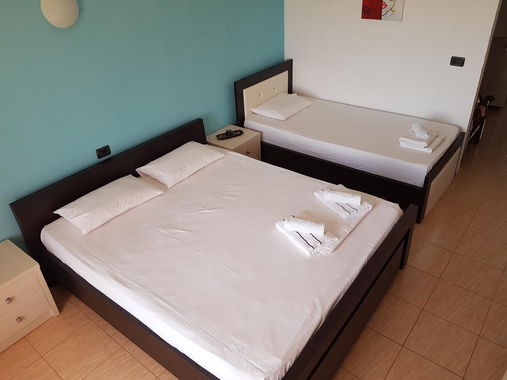 Vila Melpo Apartments Ilias ภายนอก รูปภาพ