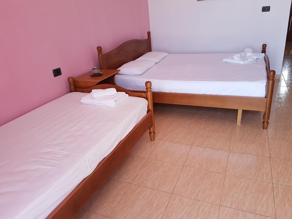 Vila Melpo Apartments Ilias ภายนอก รูปภาพ