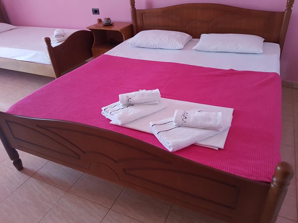 Vila Melpo Apartments Ilias ภายนอก รูปภาพ